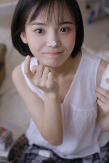 年轻的老师4在线观看高清播放